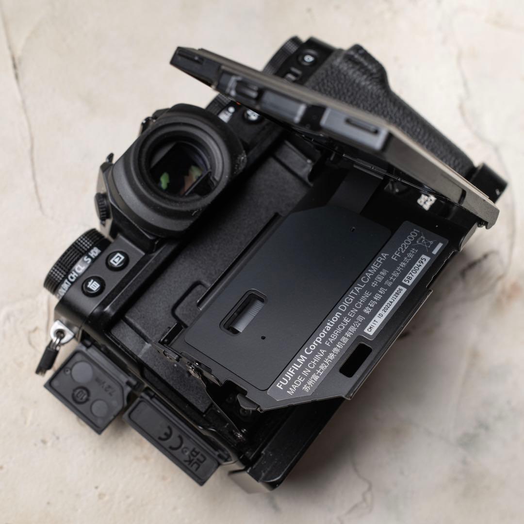 FUJIFILM X-T5 ミラーレスカメラ ブラック