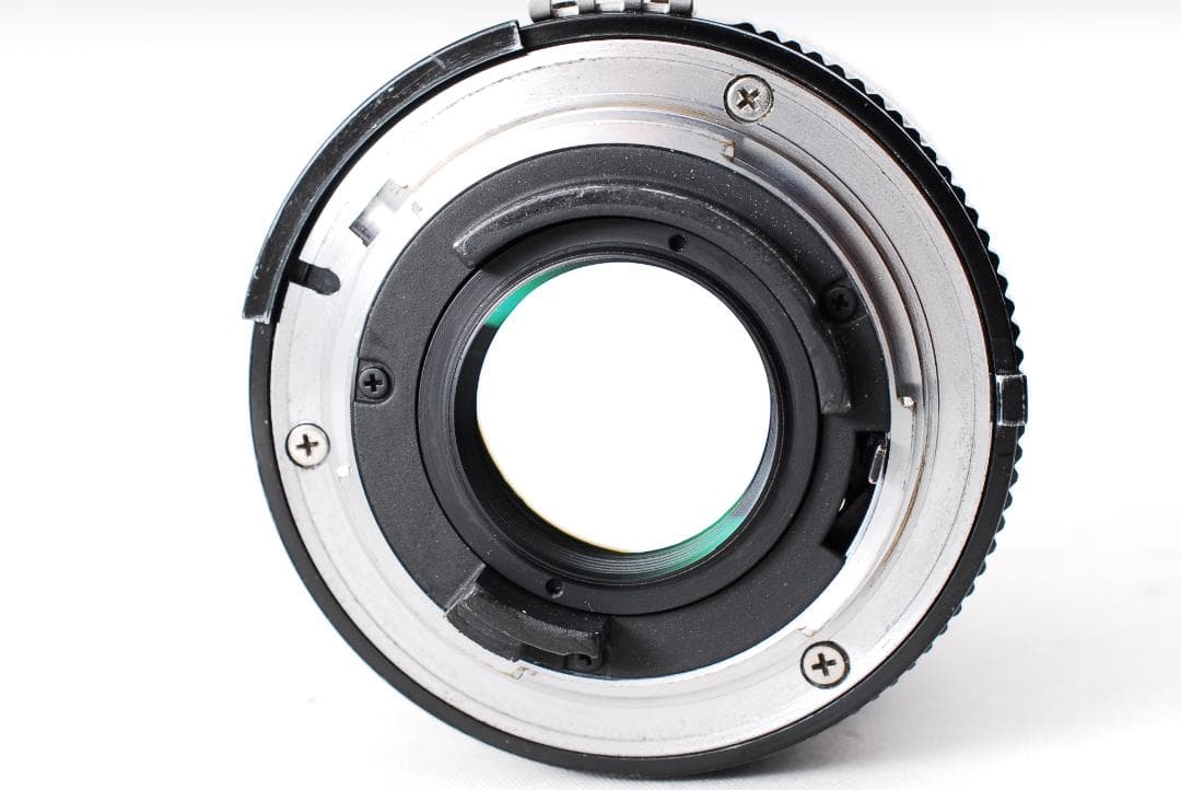 ニコン Nikon Ai-s Nikkor 28mm F2.0 MF Lens