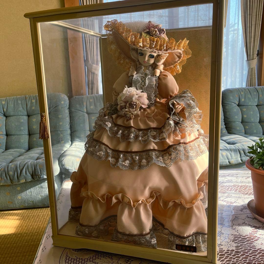 フランス人形 ケース付き