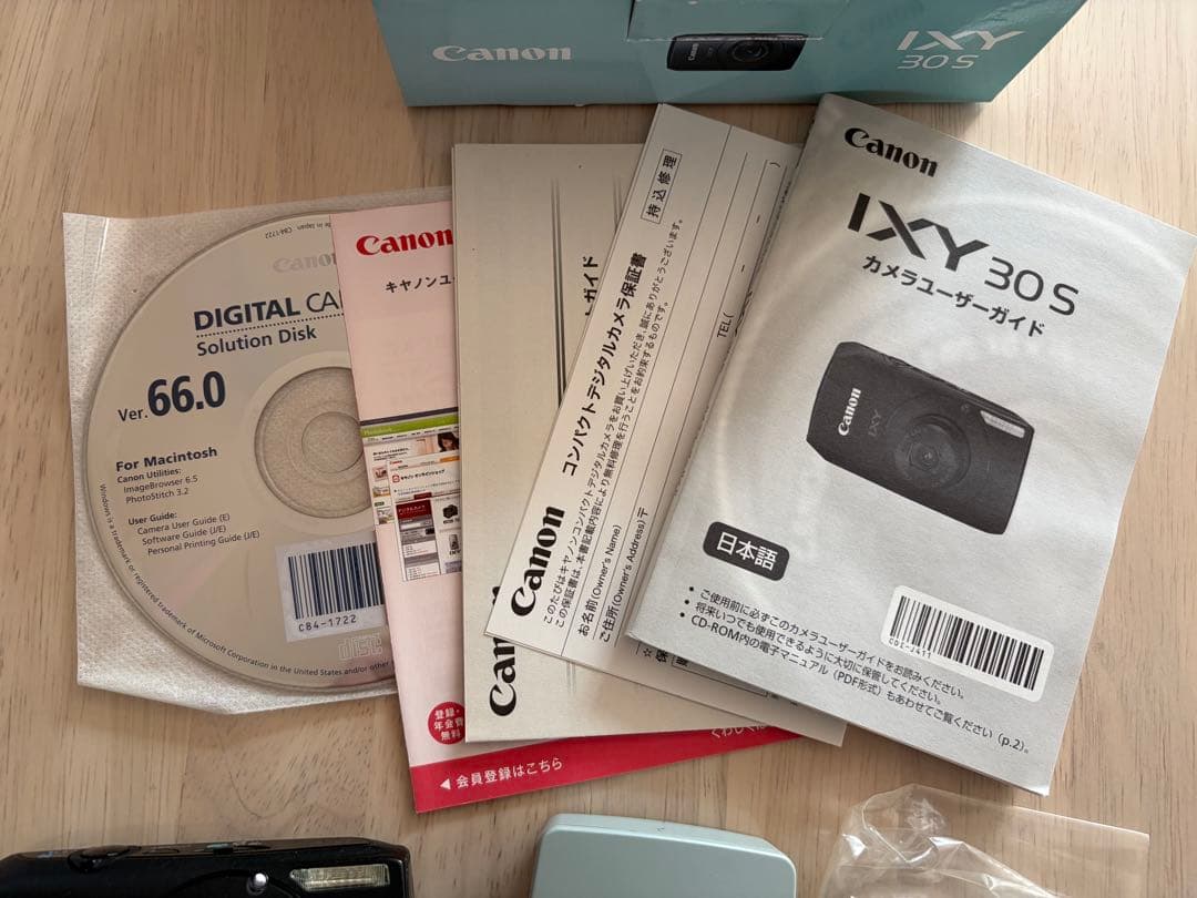 中古美品　Canon IXY 30S (BK) ブラック キャノンデジタルカメラ