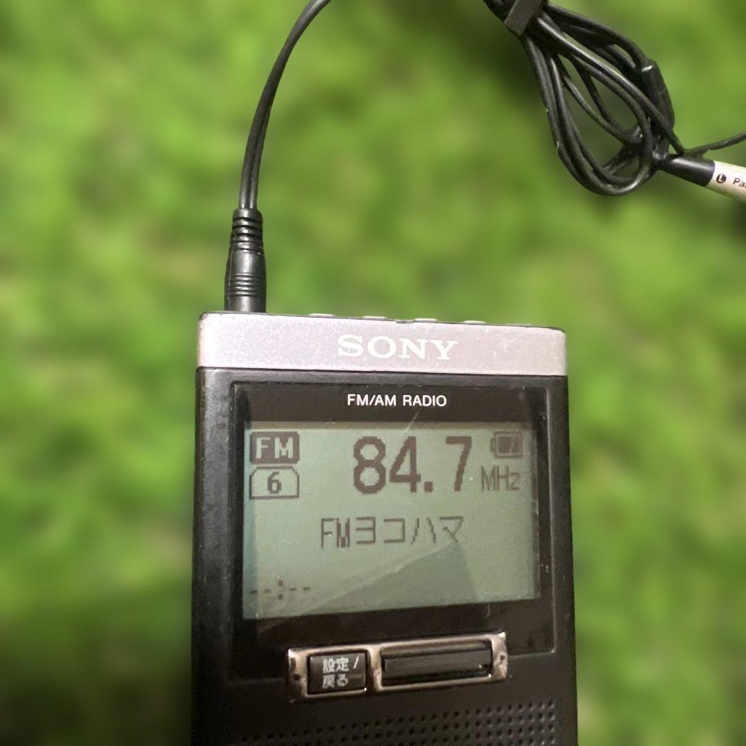 SONY SRF-T355 FM/AMラジオ イヤフォン付き中古
