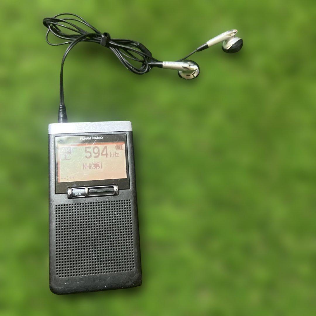 SONY SRF-T355 FM/AMラジオ イヤフォン付き中古