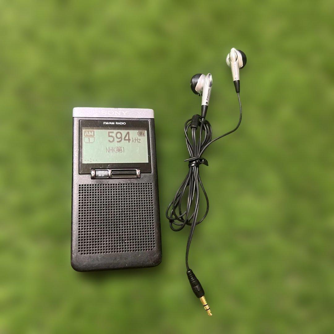 SONY SRF-T355 FM/AMラジオ イヤフォン付き中古