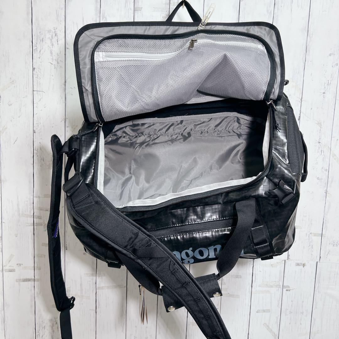 【新品】パタゴニア ブラックホールダッフル 40L 黒 49339 機内持込可