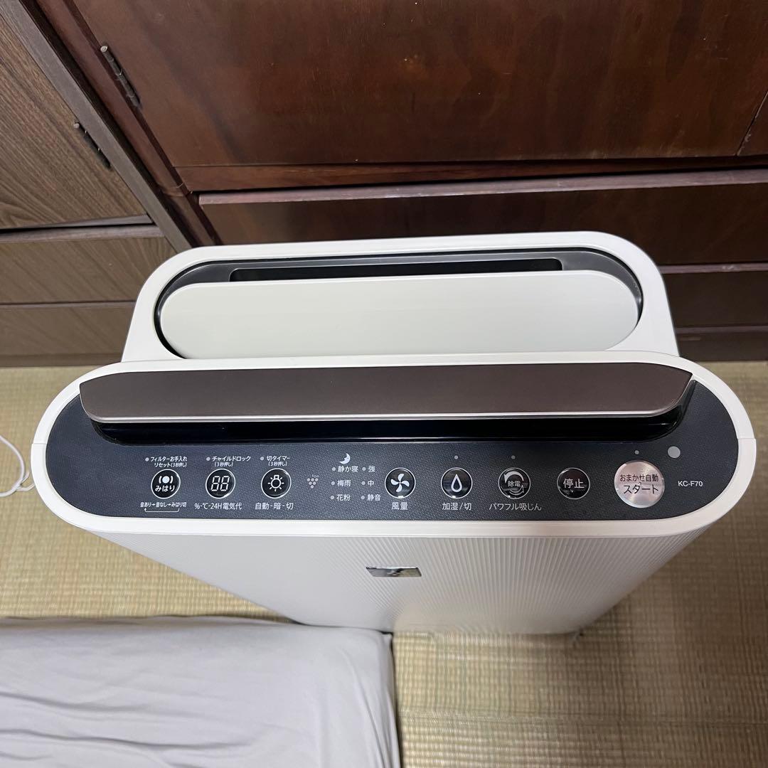 美品2021年製 SHARP 加湿空気清浄機 KC-F70-W フィルター交換済