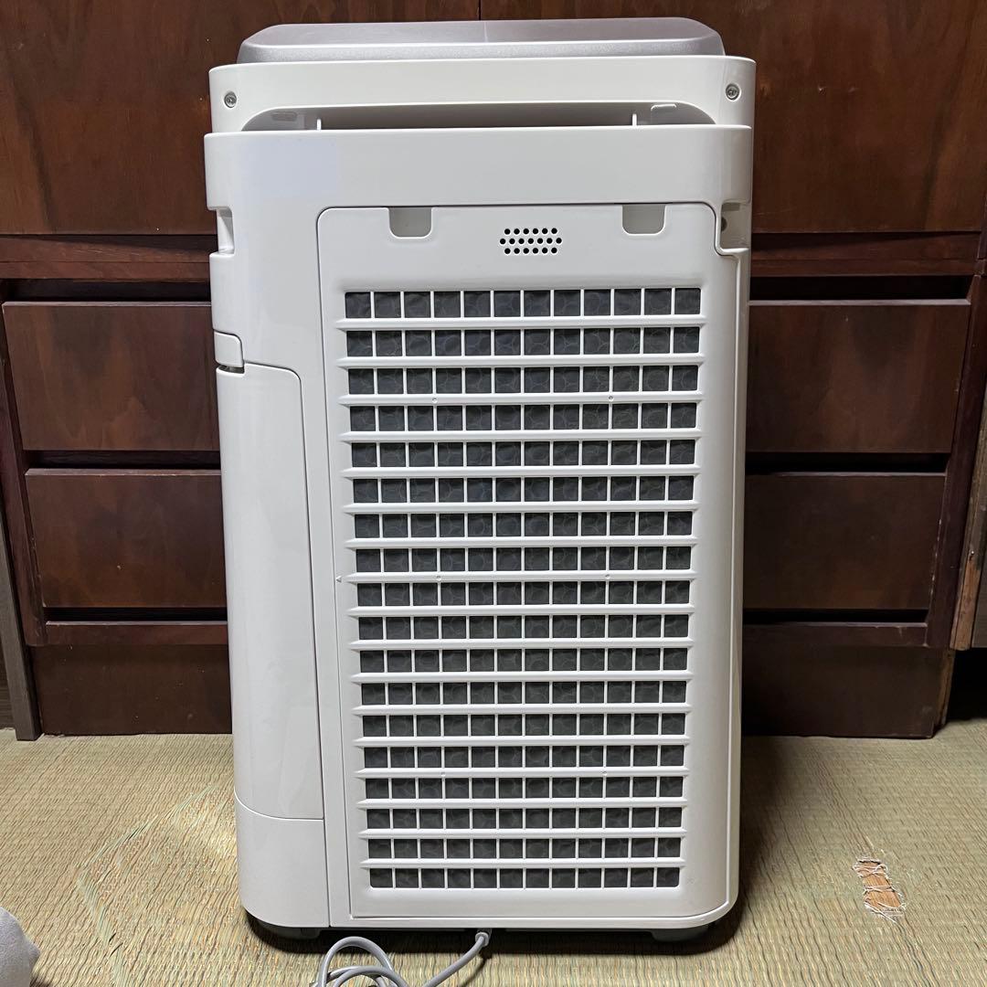 美品2021年製 SHARP 加湿空気清浄機 KC-F70-W フィルター交換済
