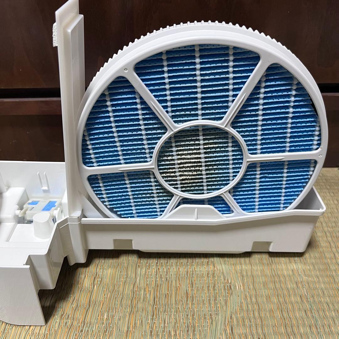 美品2021年製 SHARP 加湿空気清浄機 KC-F70-W フィルター交換済