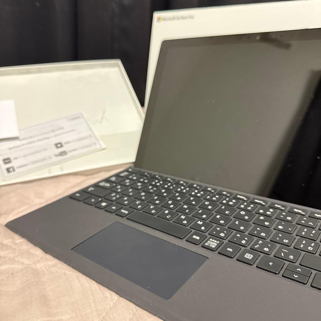 Microsoft Surface Pro7 タイプカバー付き