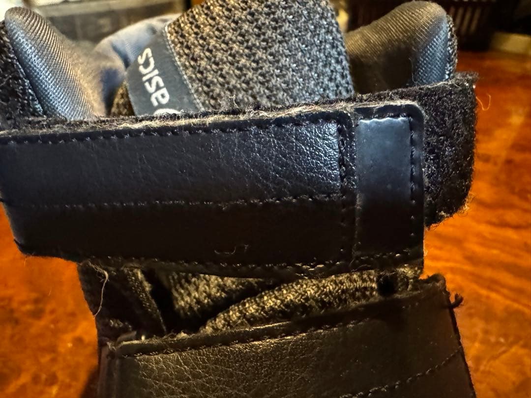 asics安全靴ハイカットベルクロ黒白28cm 使用感多