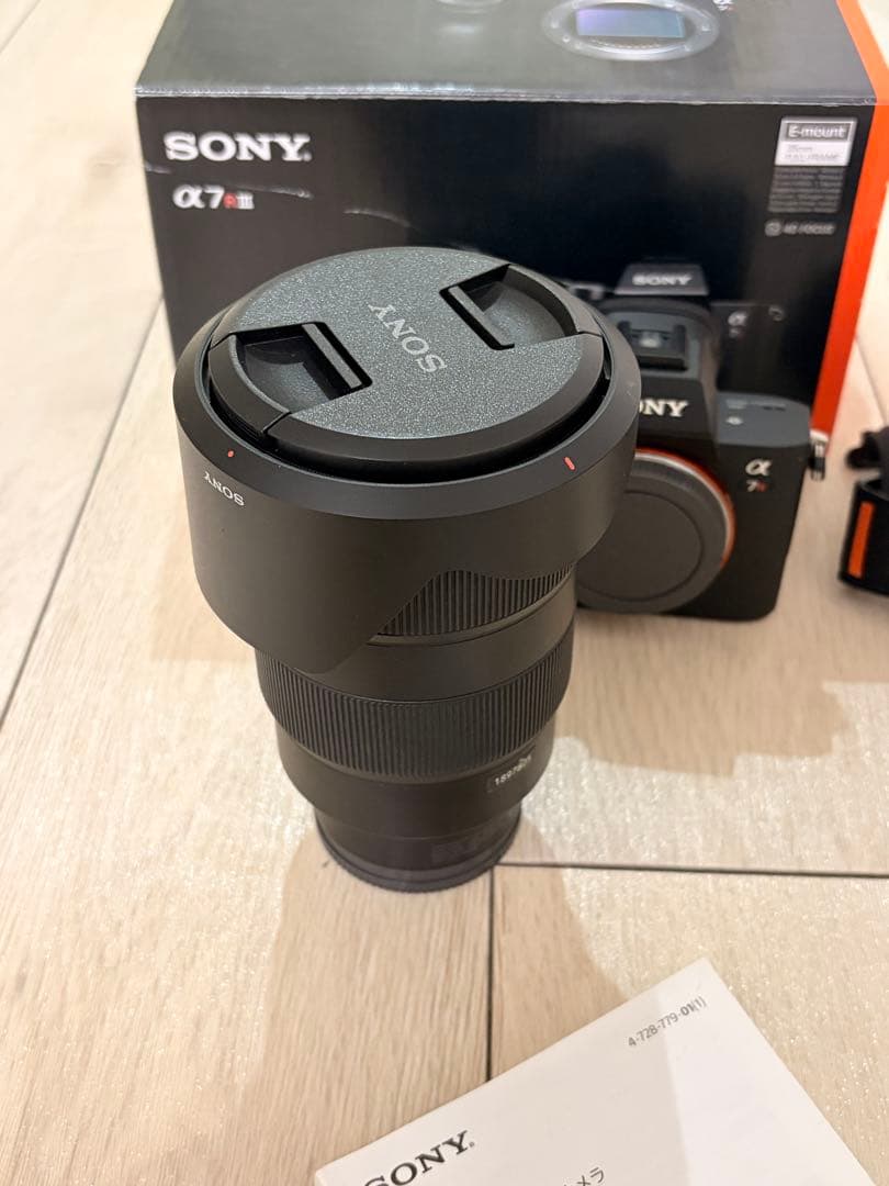 SONY α7 III ミラーレス一眼カメラ 本体とレンズ付き