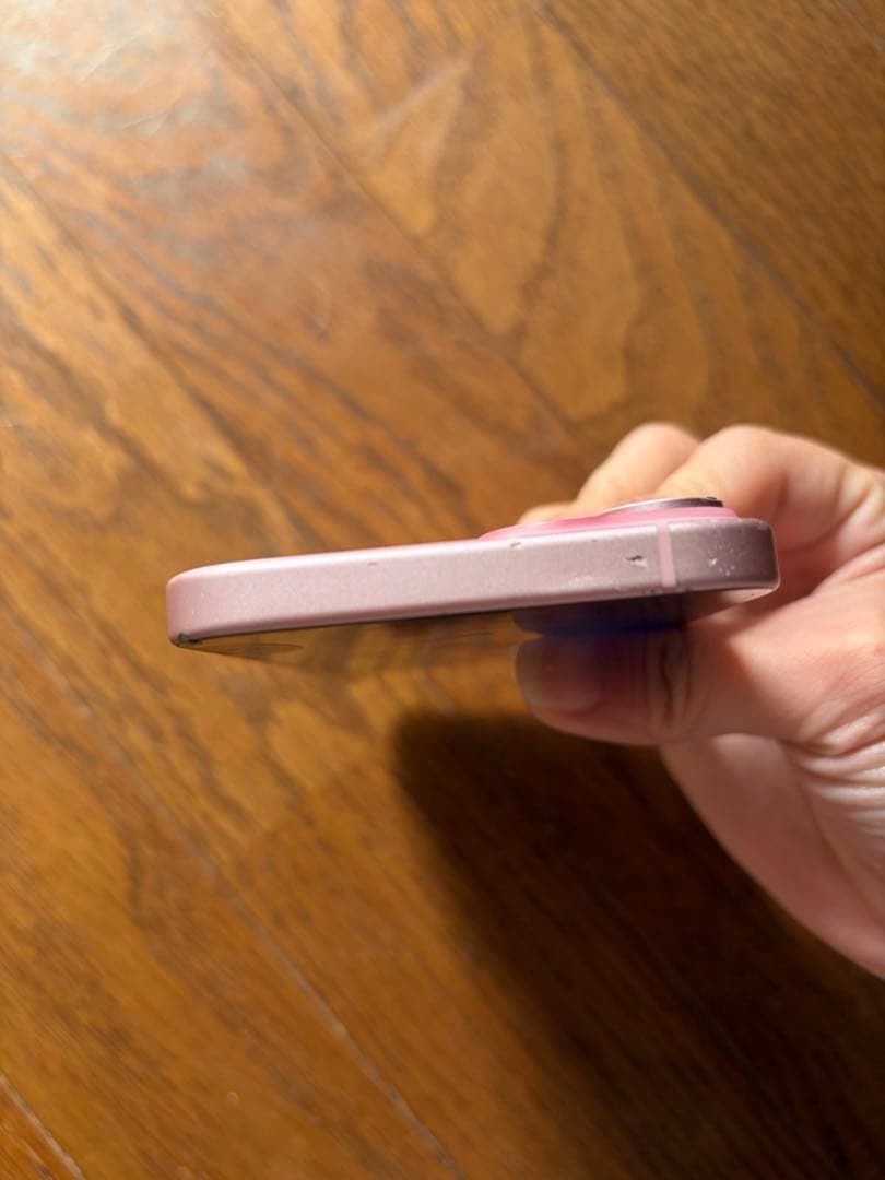 Apple iPhone 15ピンク 128GB 背面ひび割れあり