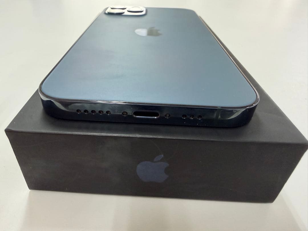 Apple iPhone 12 Pro 258GB パシフィックブルー