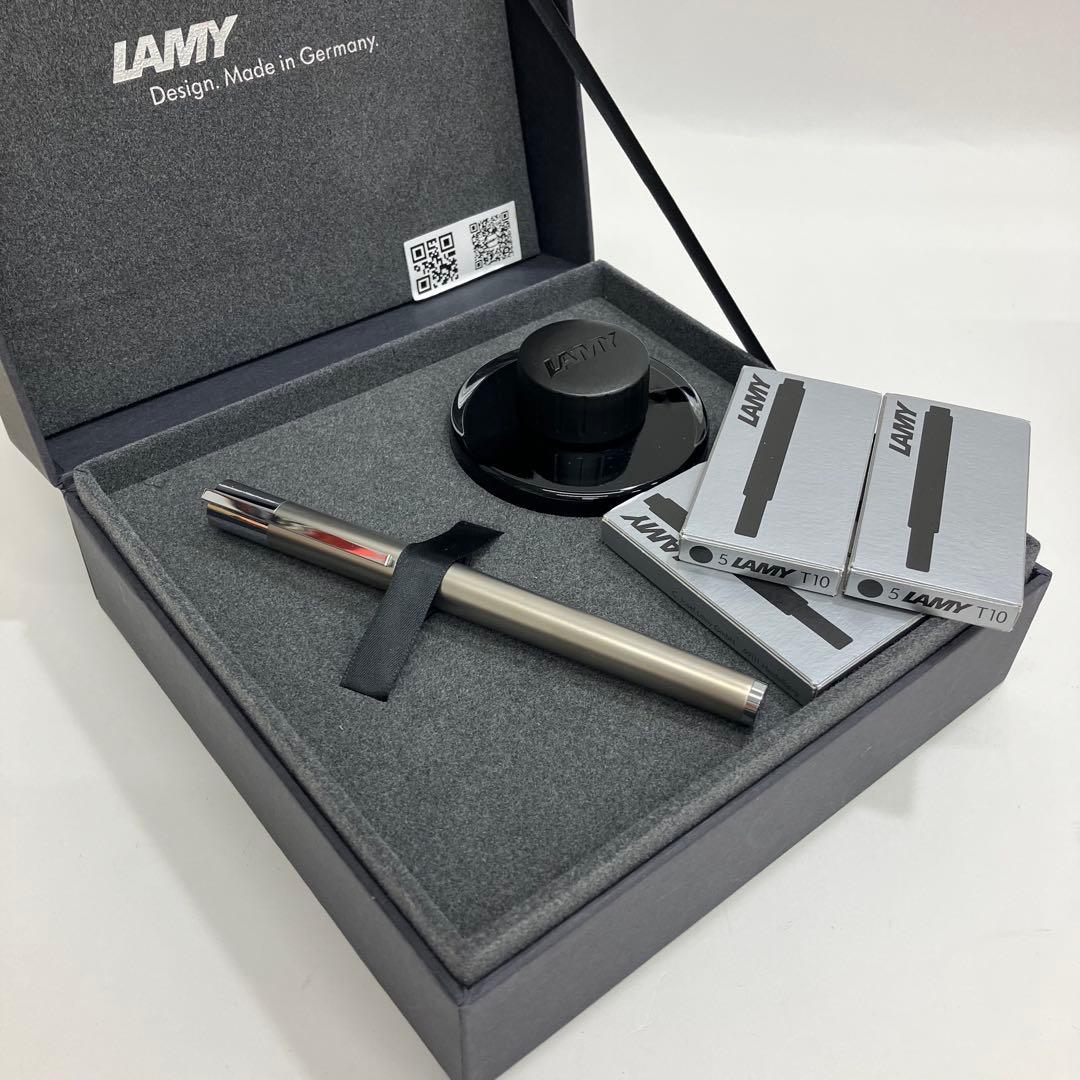 ラミー LAMY 万年筆 ペン先14K 箱付 インクカートリッジ付