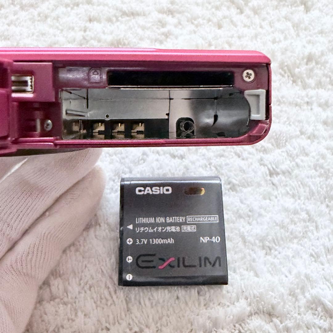 美品【動作確認済】CASIO カシオ EXILIM EX-Z700 レトロカメラ
