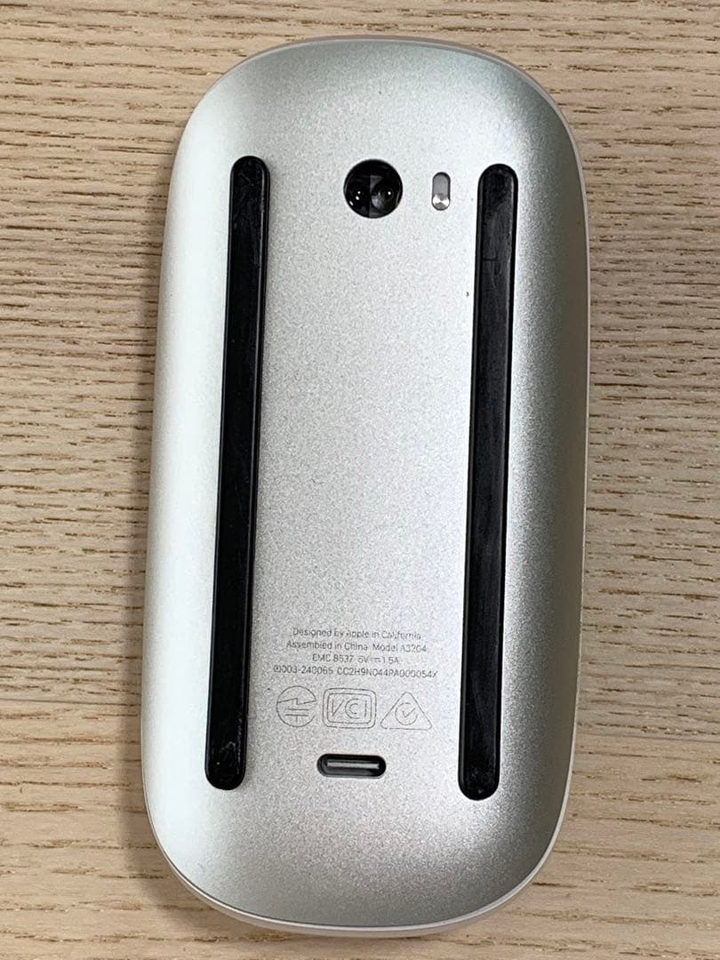 Q22 Apple Magic Mouse A3204 最新モデル