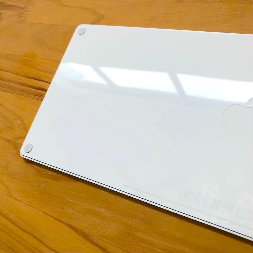 APPLE｜MAGIC KEYBOARD JIS｜MAGIC MOUSE 2