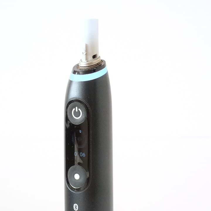 【超美品】Oral-B iO Series 7 本体 (替ブラシ4本付) 黒