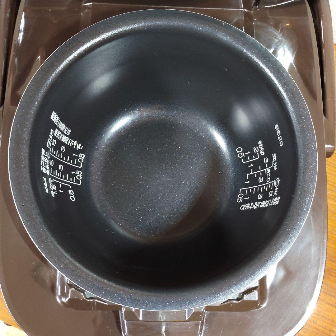 象印　5.5合圧力IH炊飯器　極め炊き