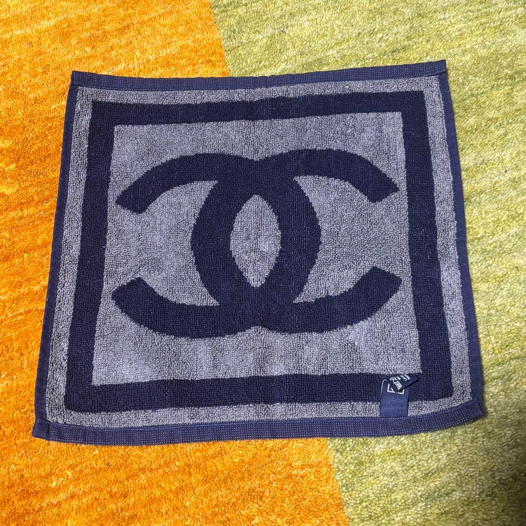 美品　レア　CHANEL タオルハンカチ