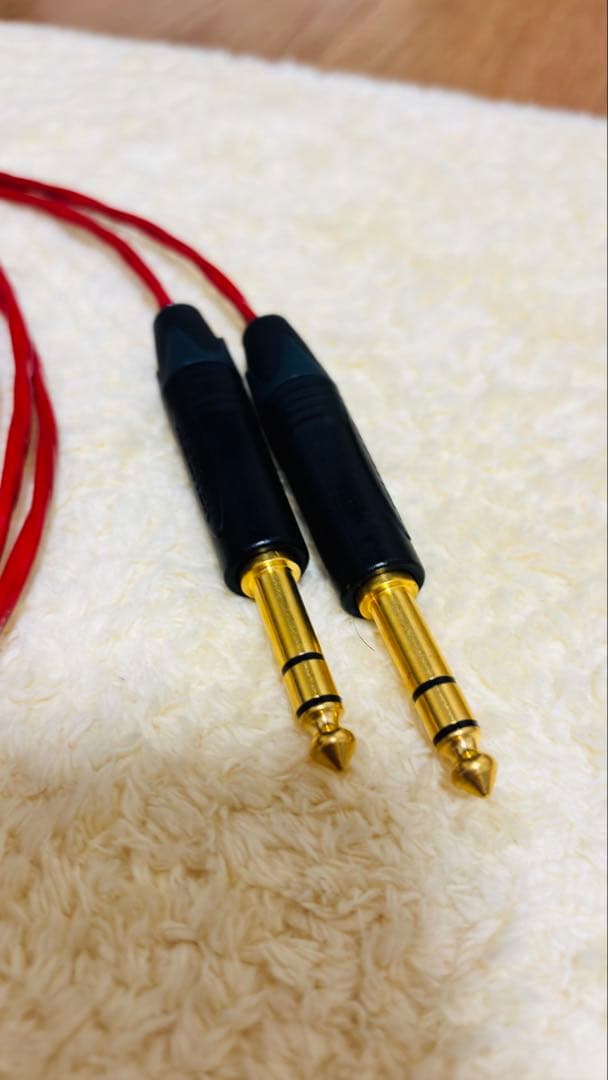BELDEN 88760 TRSフォンプラグ⇒XLRオス 金メッキ 2m ペア