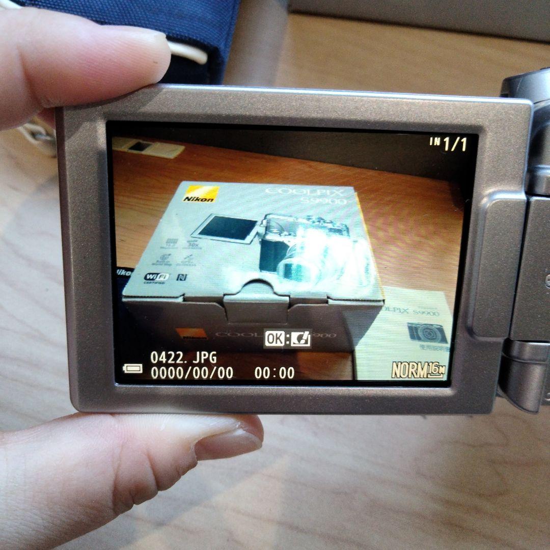 Nikon COOLPIX S9900　シルバー　デジタルカメラ