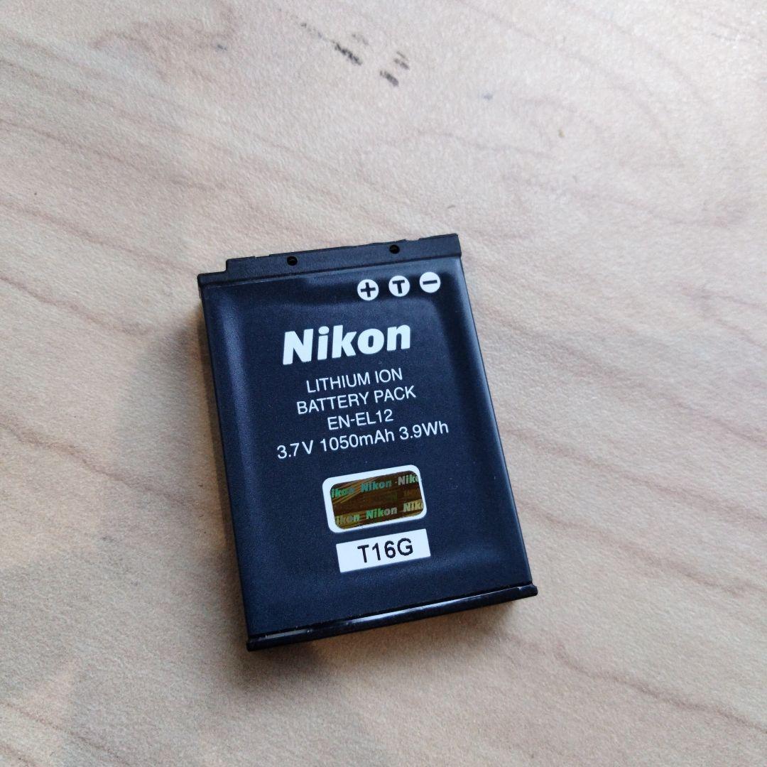 Nikon COOLPIX S9900　シルバー　デジタルカメラ