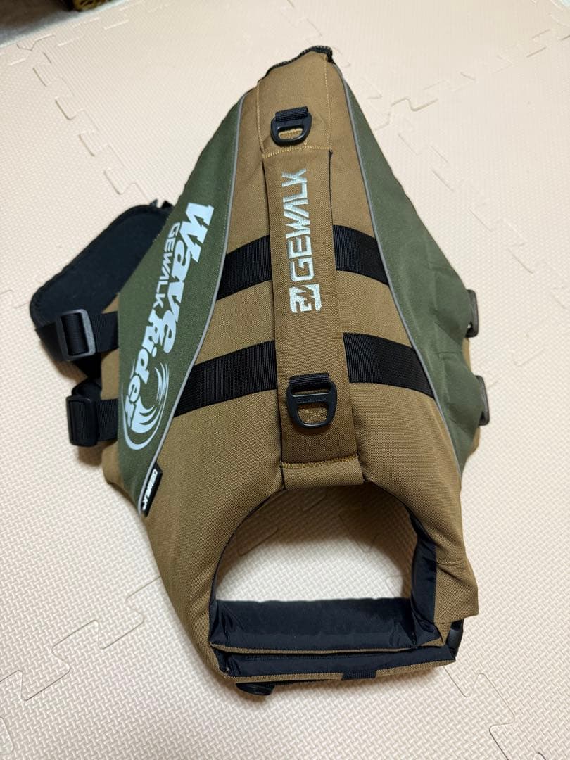 GEWALK 犬用ライフジャケット オリーブグリーン　Ｍサイズ　2025デザイン