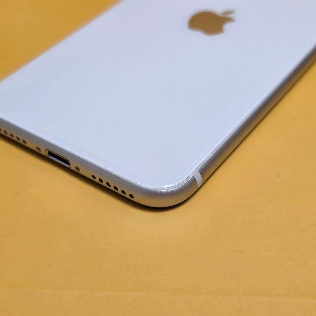iPhone SE3(第3世代) 64GB｜24時間以内発送#652