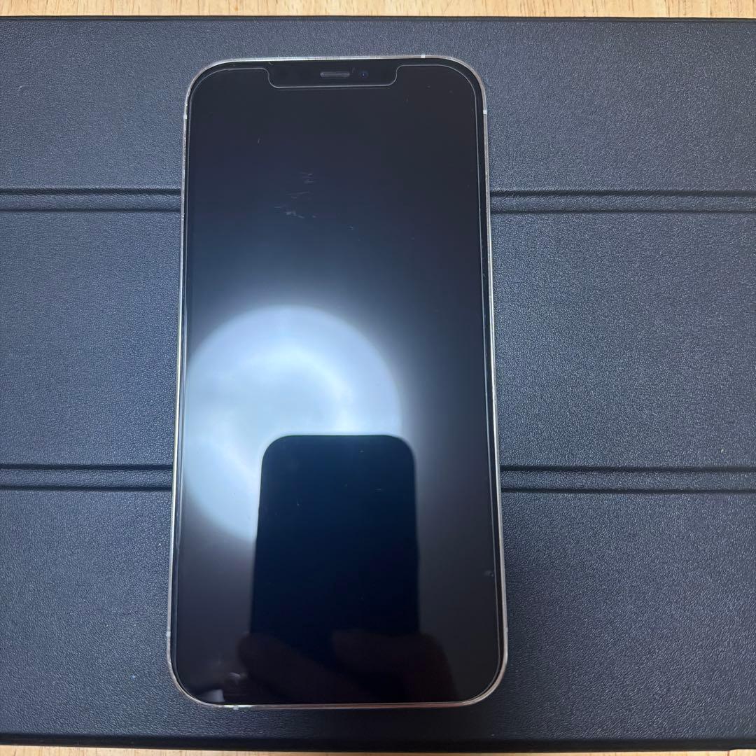 Apple iPhone 12promax シルバー　256GB