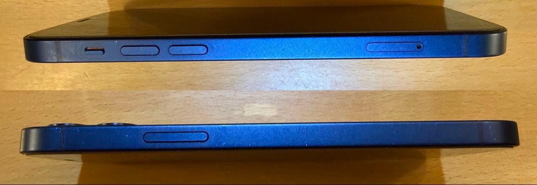 iPhone 13 256GB フィルム付き Lightning端子不良