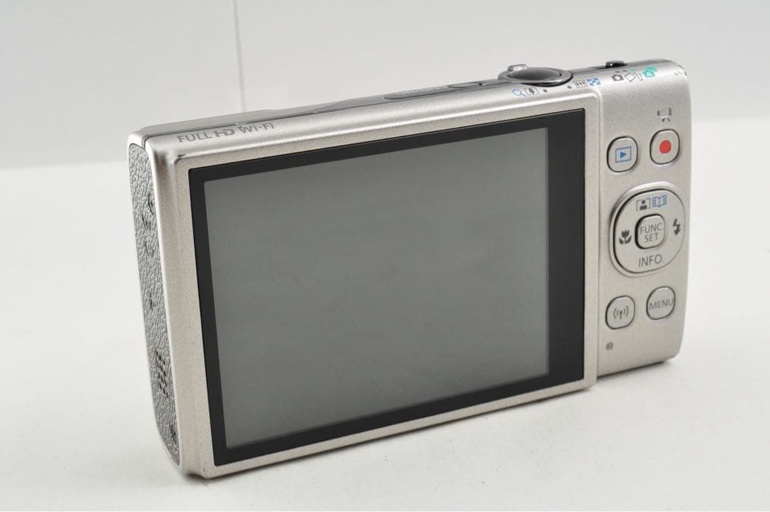 美品　Canon キャノン IXY 650 シルバー　イクシー　デジタルカメラ