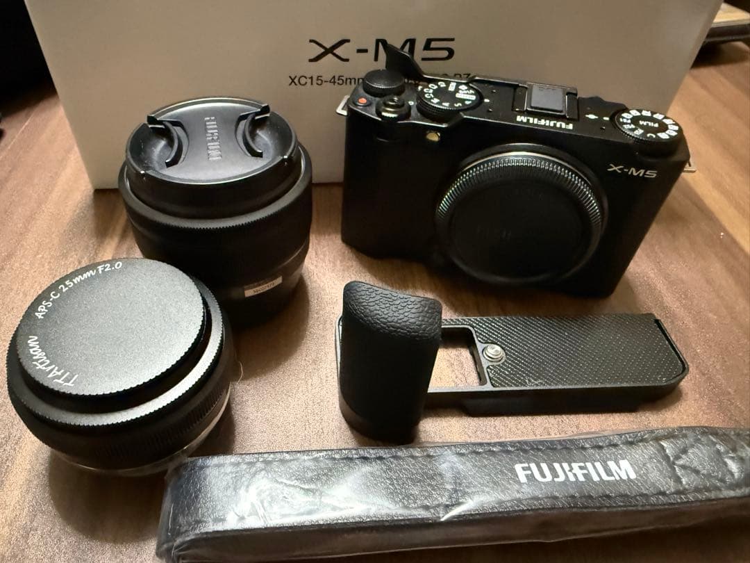 富士フィルム　Ｘ-M5