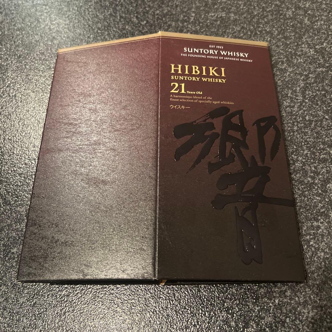 響 Hibiki 21年 ウイスキー 空箱