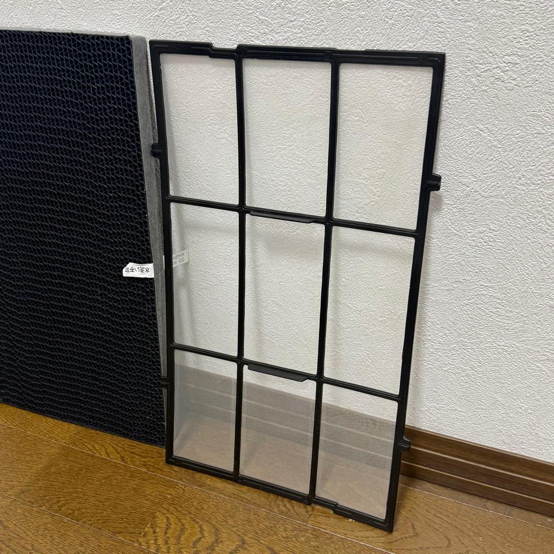 【上位モデル美品】DAIKINダイキン 加湿空気清浄機 MCK70XE8 31畳