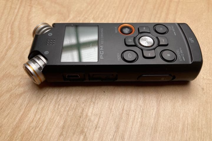 ivr-m1 ハイクオリティ ボイスレコーダー