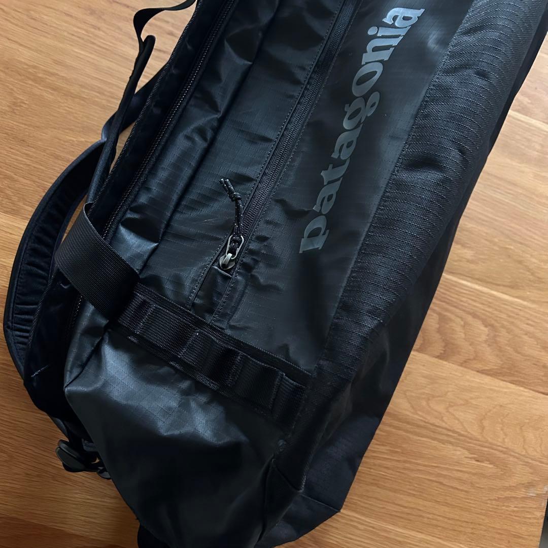 新品未使用品！　パタゴニア ブラックホールダッフル55L
