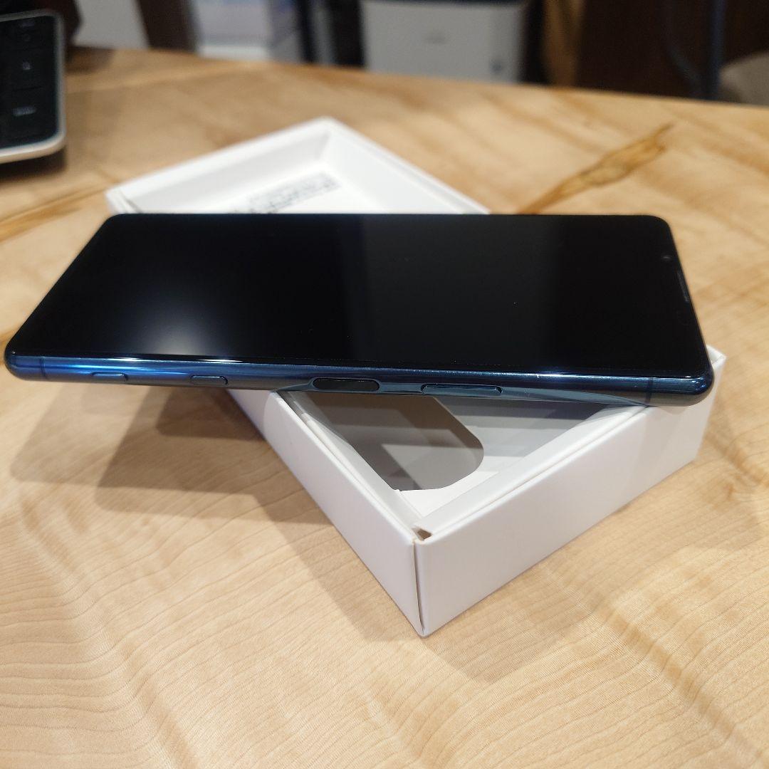 ★美品　Xperia 5 III XQ-BQ42 グリーン 8GB/256GB
