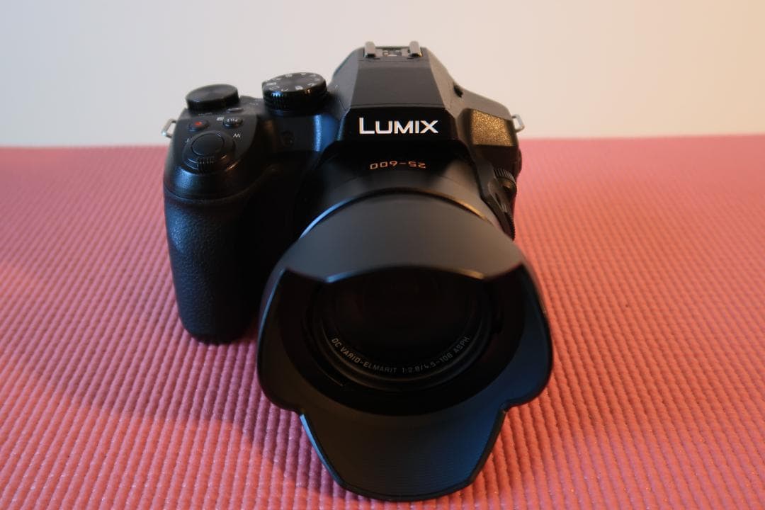 美品 LUMIX DMC-FZ300 ネオ一眼デジカメ