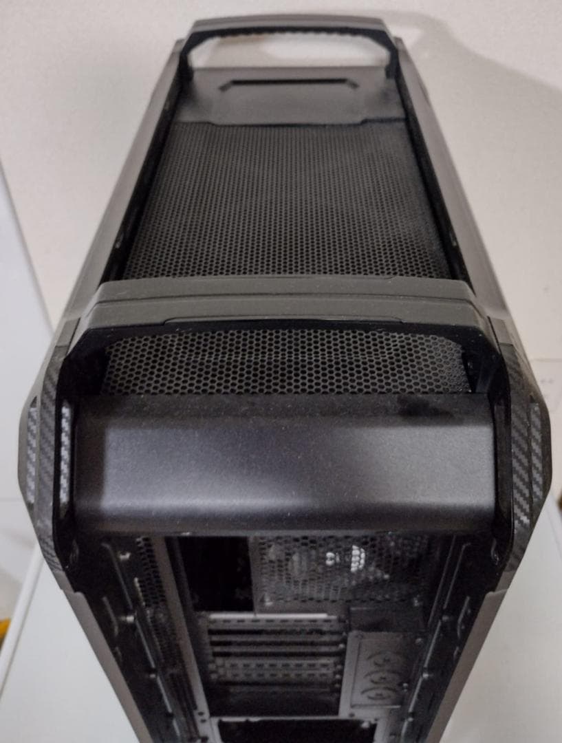 タ*ゴ様 中古 PCケース COUGAR PANZER MAX(E-ATX)