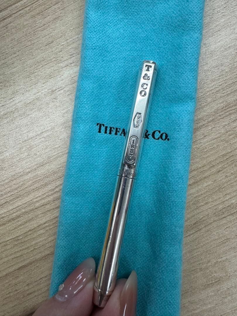 Tiffany & Co. シルバーボールペン 専用ポーチ付き