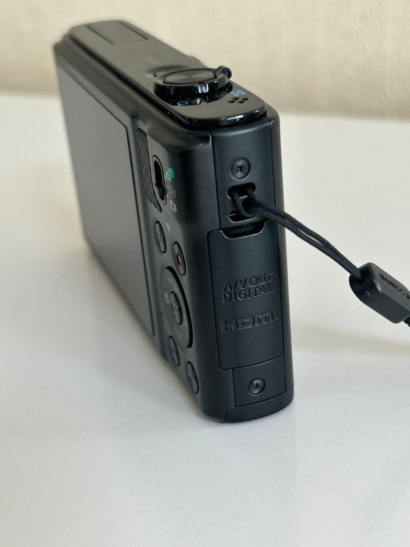 Canon キャノン　SX610HS デジカメ