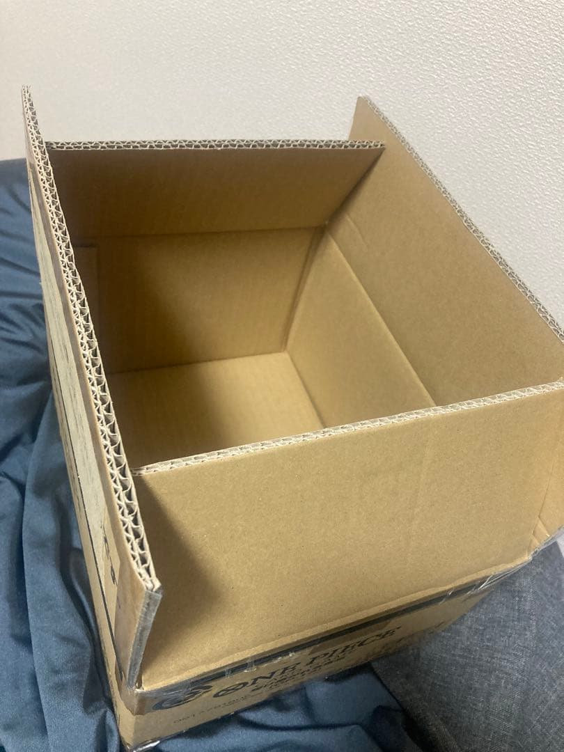 受け継がれる意志　カートン箱