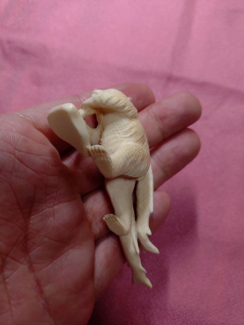 根付 彫刻 天然素材 アンティーク 工芸品 置物