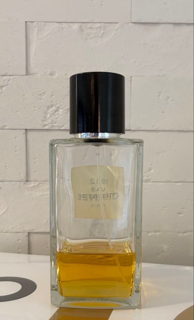 CHANEL シャネル　1932 オードトワレ　200ml レゼクスクルジフ