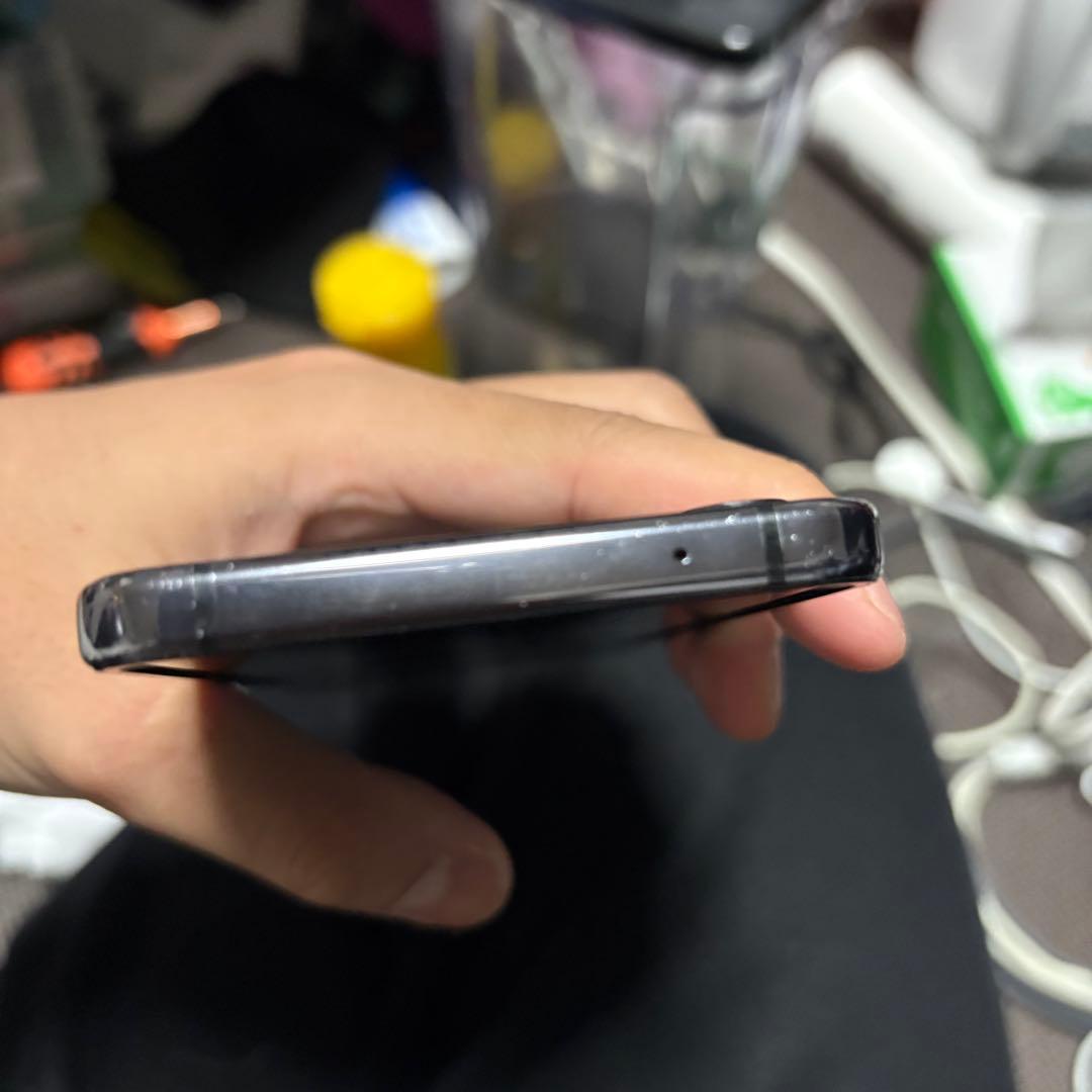 SAMSUNG Galaxy Z Flip4 SCG17 グラファイト