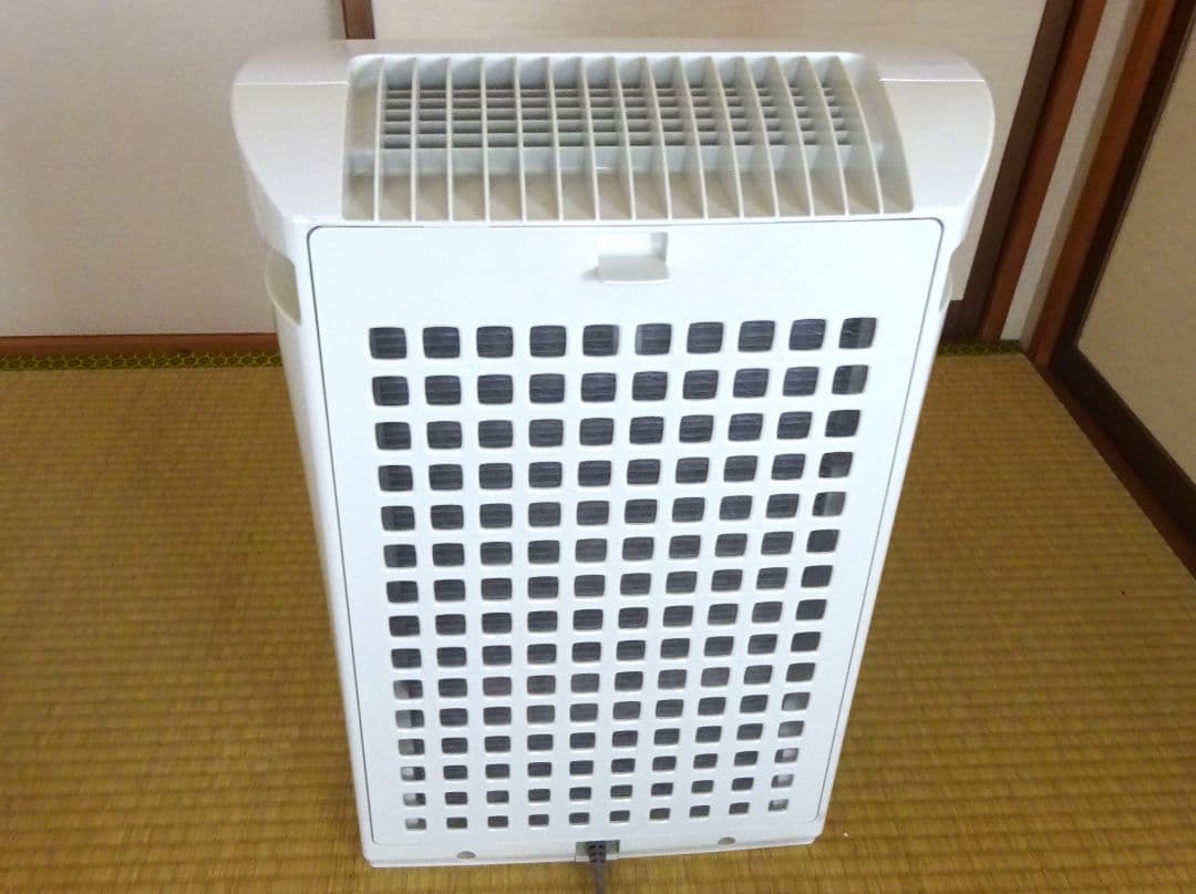 空気清浄機（FU-A30-W）SHARP製