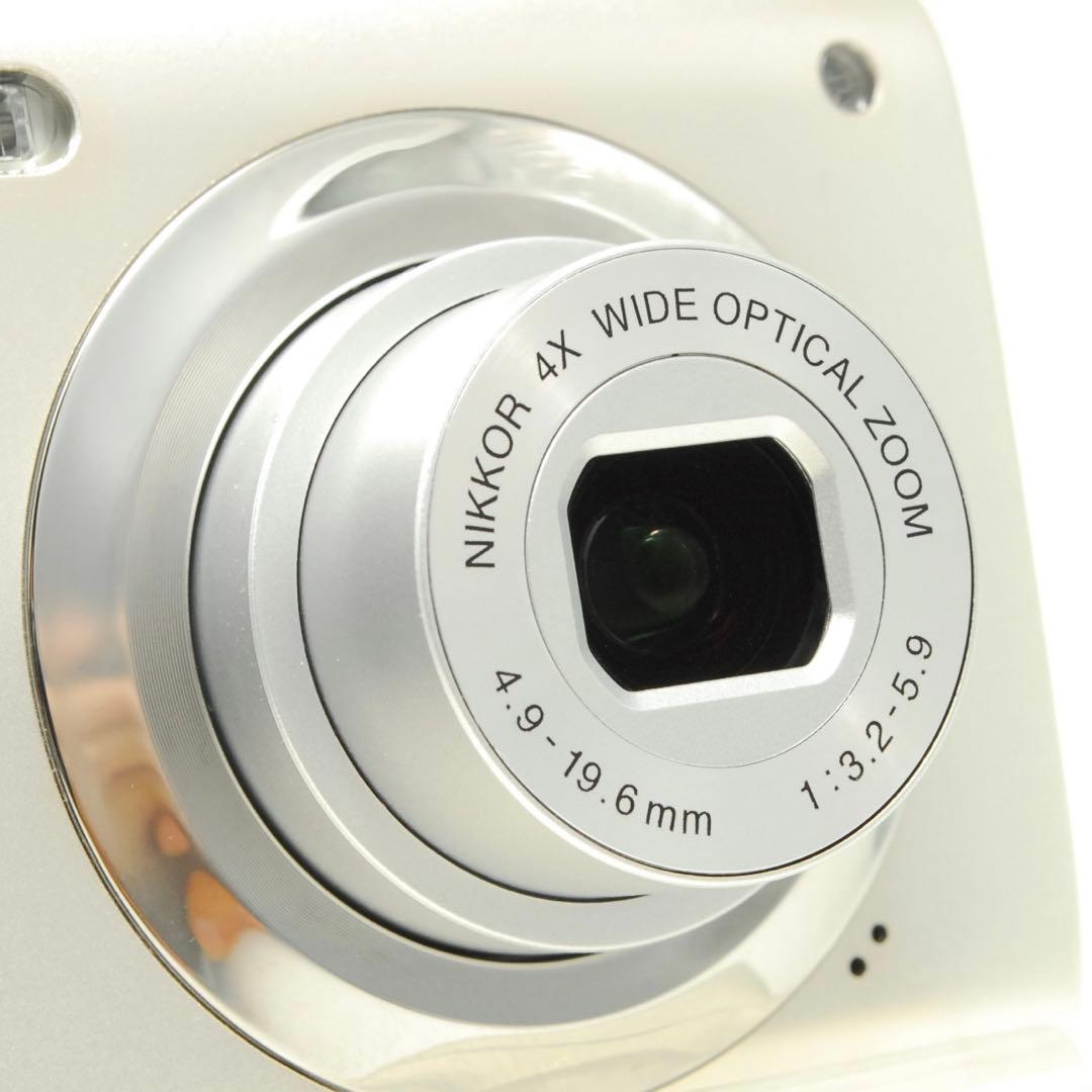 Nikon COOLPIX S3000❤️スマホ転送 動作確認済 シルバー ニコン