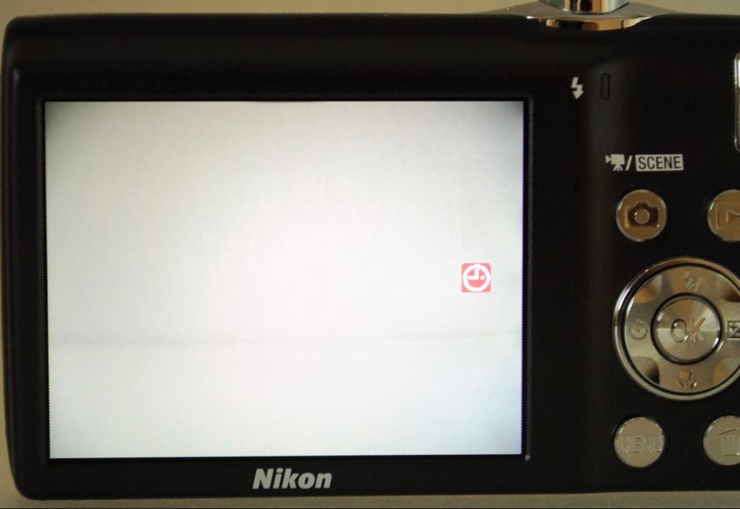 Nikon COOLPIX S3000❤️スマホ転送 動作確認済 シルバー ニコン