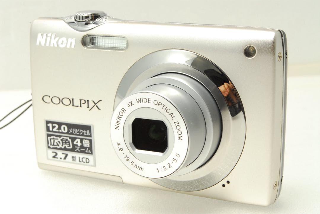 Nikon COOLPIX S3000❤️スマホ転送 動作確認済 シルバー ニコン