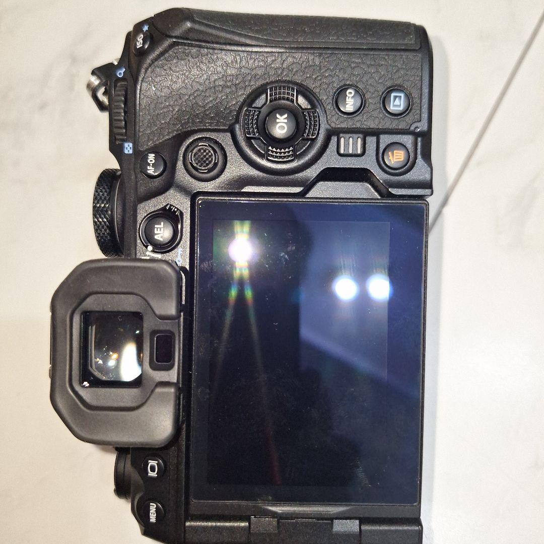 OM SYSTEM OM-1 Mark II 純正バッテリー2個、チャージャー
